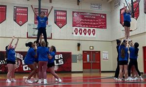 Cheer 1.jpg